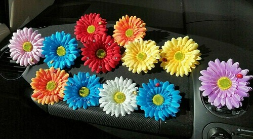 Gerbera daisy clip vent - clip, on